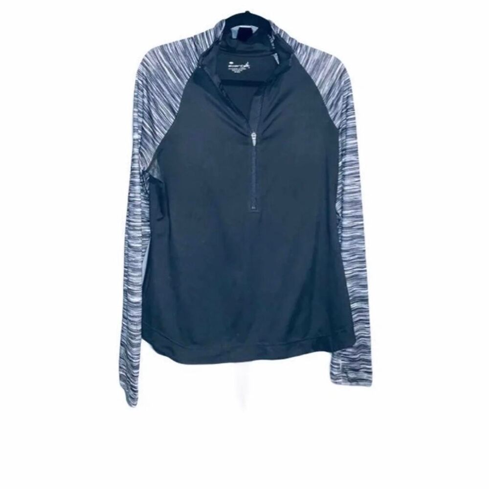 Women's Black and White Shirt
